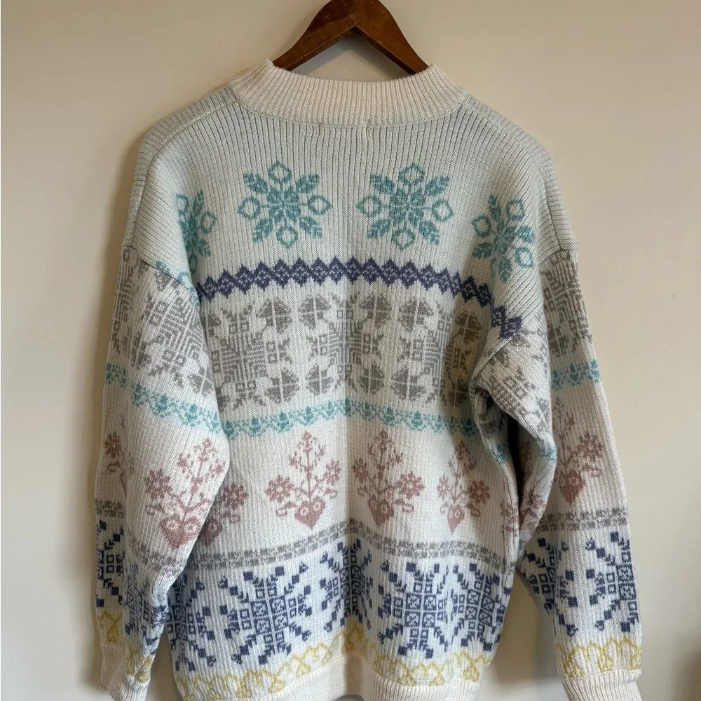 Esprit: Knit Sweater - Picture 3 of 3